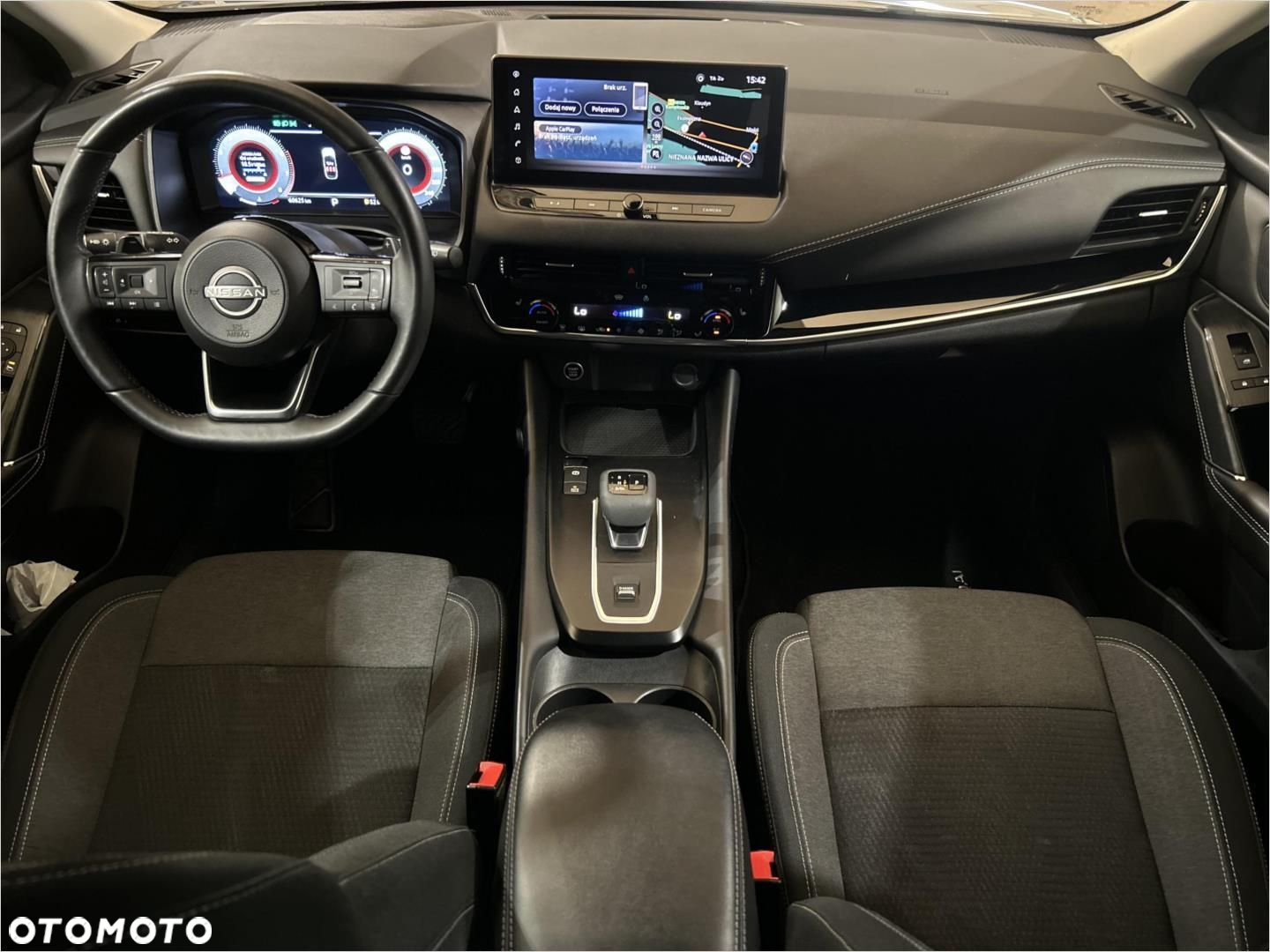 Nissan Qashqai 1.3 DIG-T mHEV N-Connecta Xtronic - 13