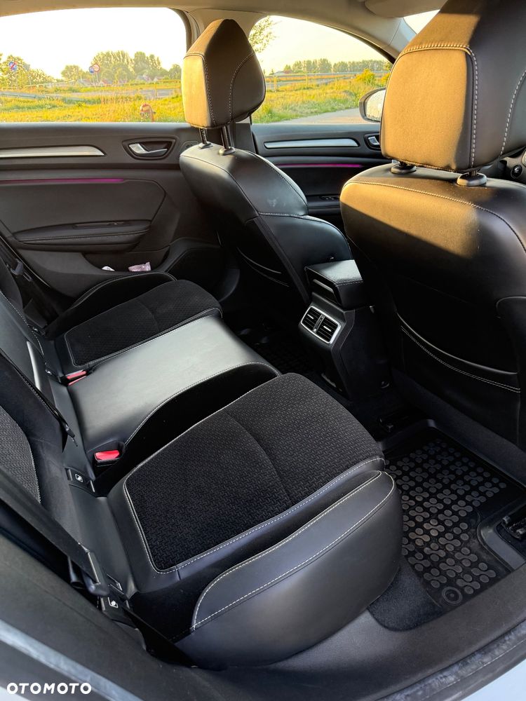 Renault Megane 1.6 SCe Limited - 11