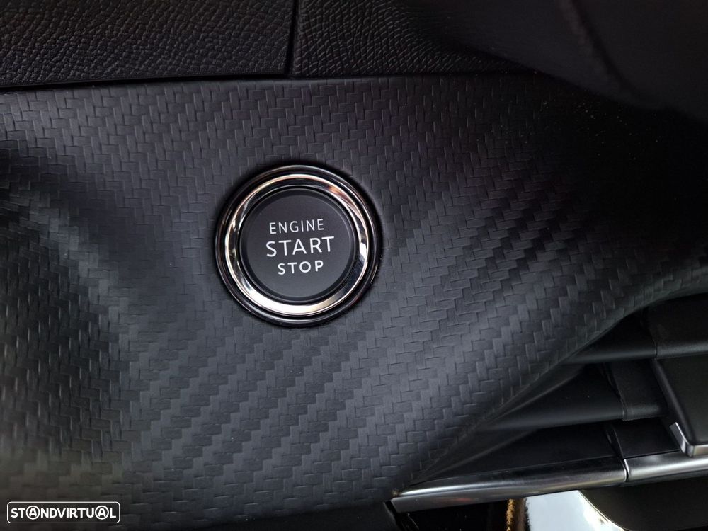 Peugeot e-2008 54 kWh GT - 20