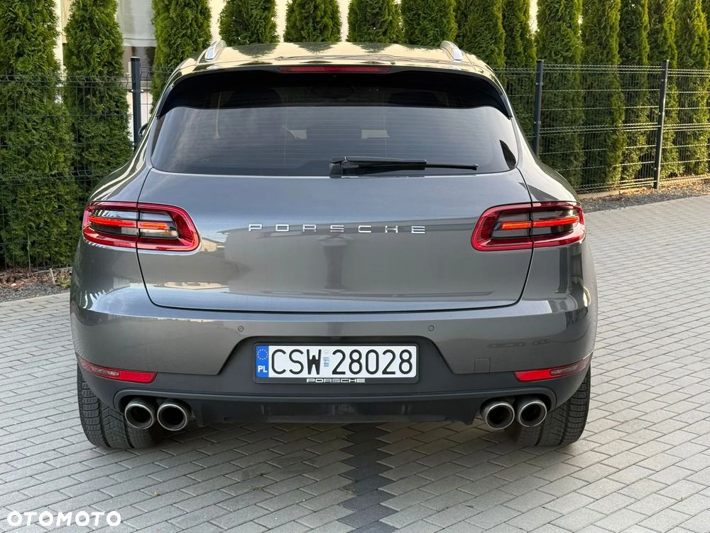 Porsche Macan - 10