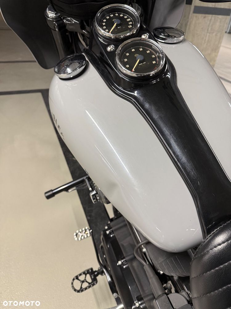 Harley-Davidson Dyna Low Rider - 21