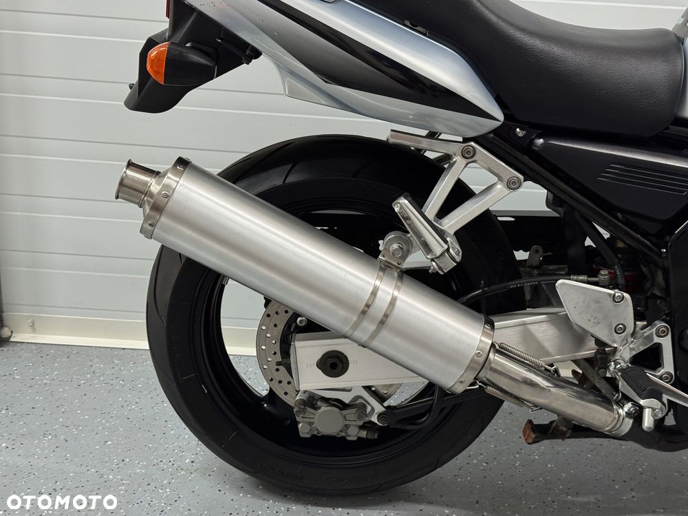 Yamaha FZ6 - 6