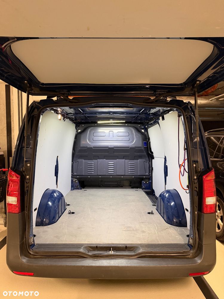Mercedes-Benz Vito - 8