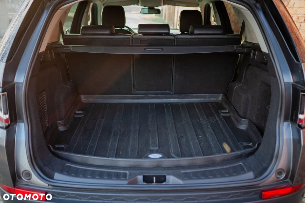 Land Rover Discovery Sport - 33