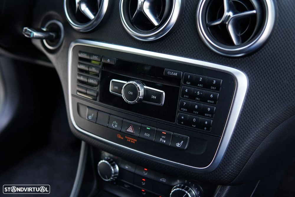 Mercedes-Benz A 180 CDI 7G-DCT Urban - 42