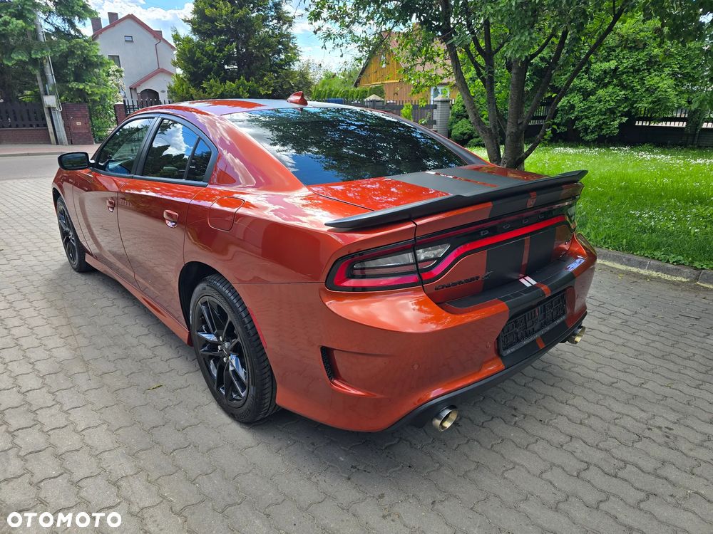 Dodge Charger - 5