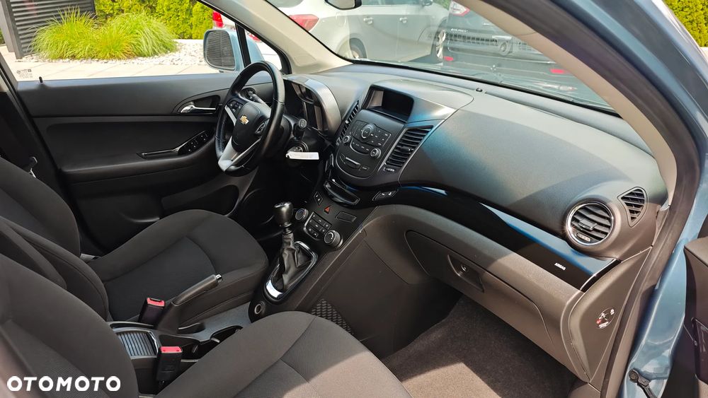 Chevrolet Orlando - 8