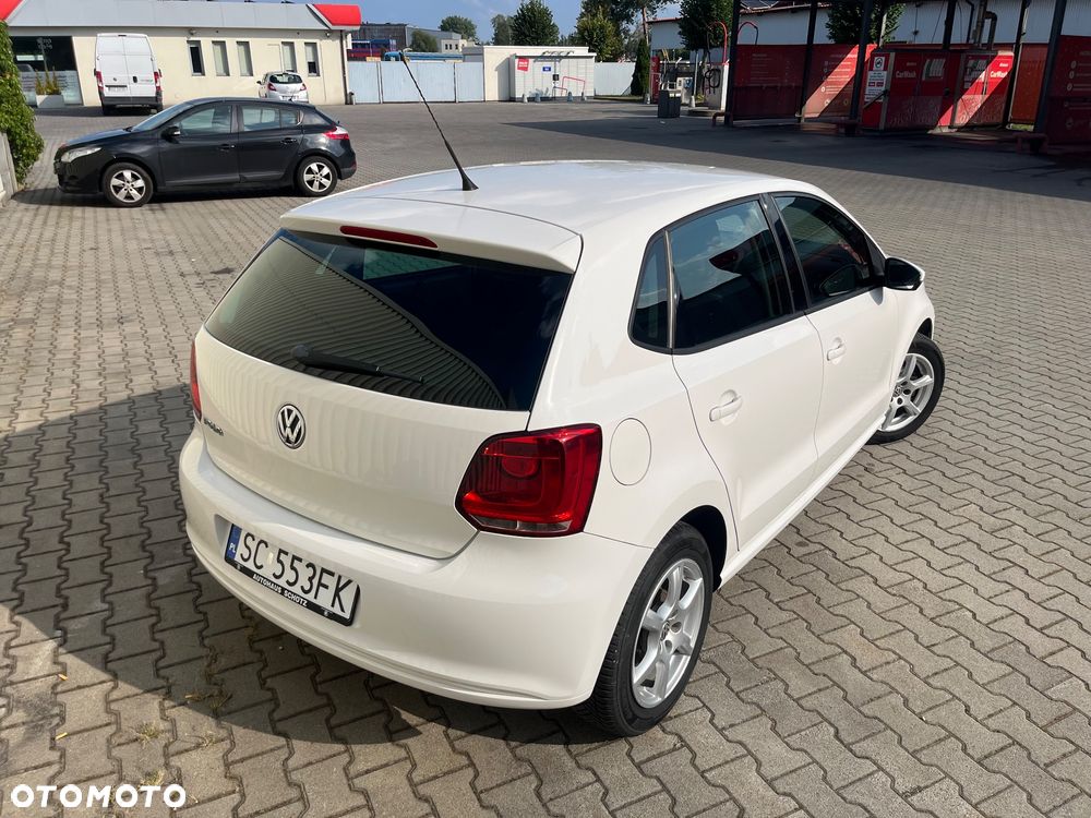 Volkswagen Polo - 9