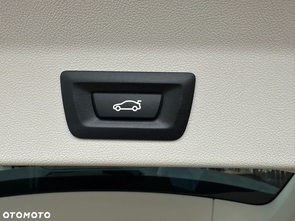 BMW X3 xDrive20d sport - 39