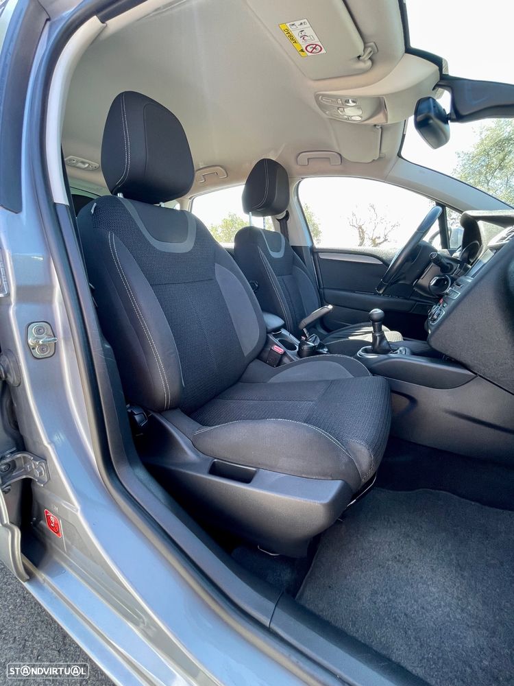 Citroën C4 1.2 PureTech Feel - 12