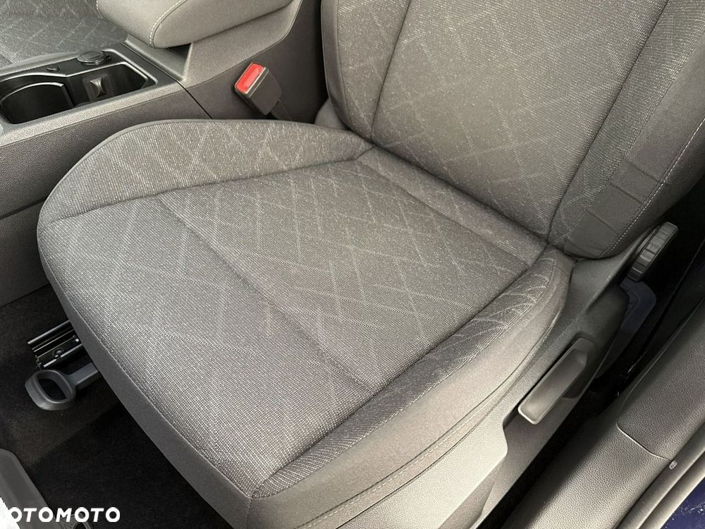 Volkswagen Golf - 17