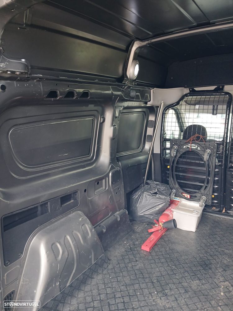 Fiat Doblo XL 120 Multijet Profissional - 14