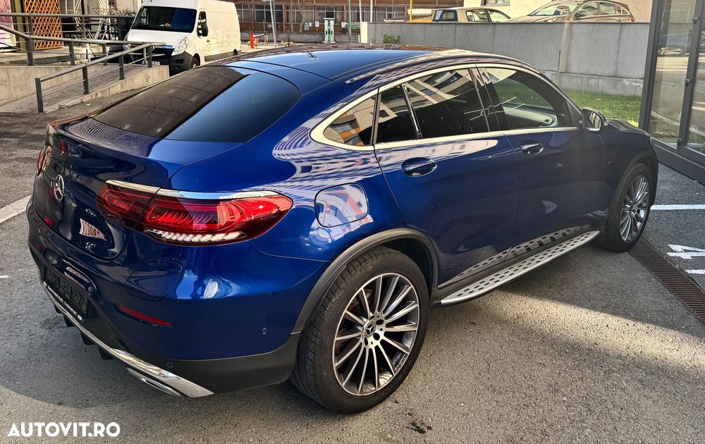 Mercedes-Benz GLC Coupe 300 e 4Matic 9G-TRONIC AMG Line Plus - 4