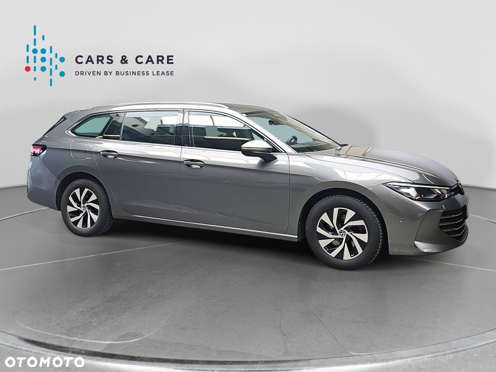 Volkswagen Passat - 7