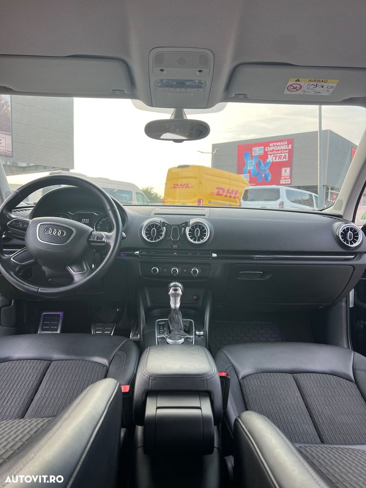 Audi A3 2.0 TDI Stronic Ambiente - 14