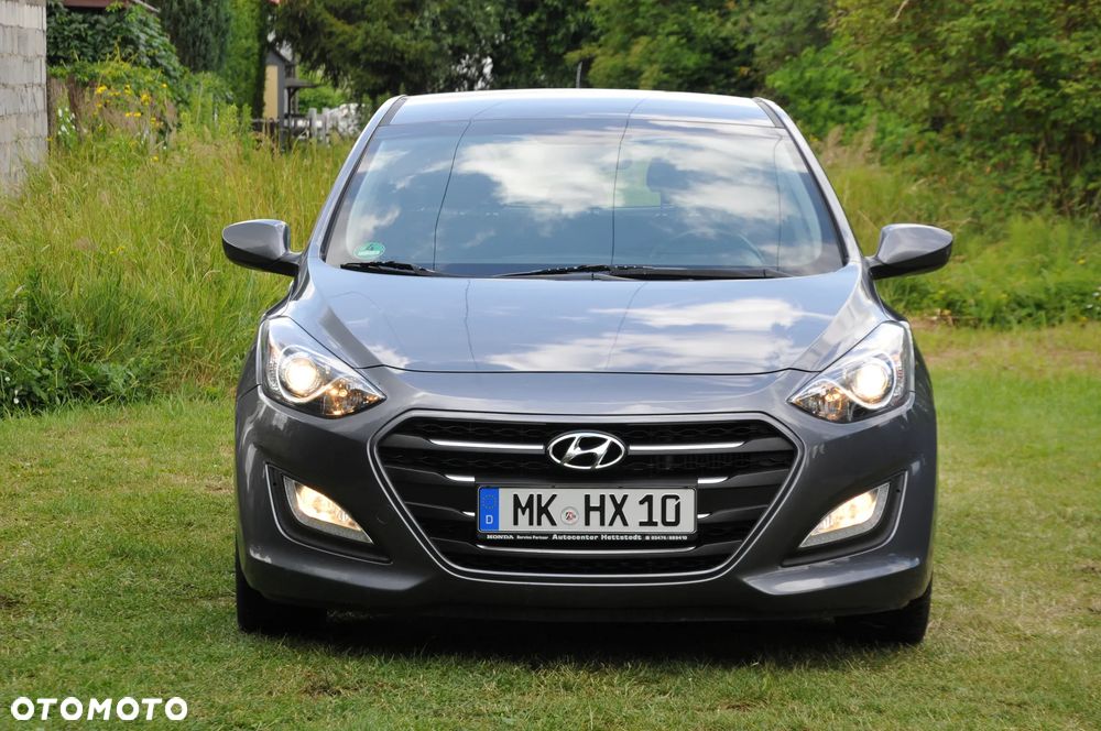 Hyundai i30 1.4 CRDi Classic + - 5