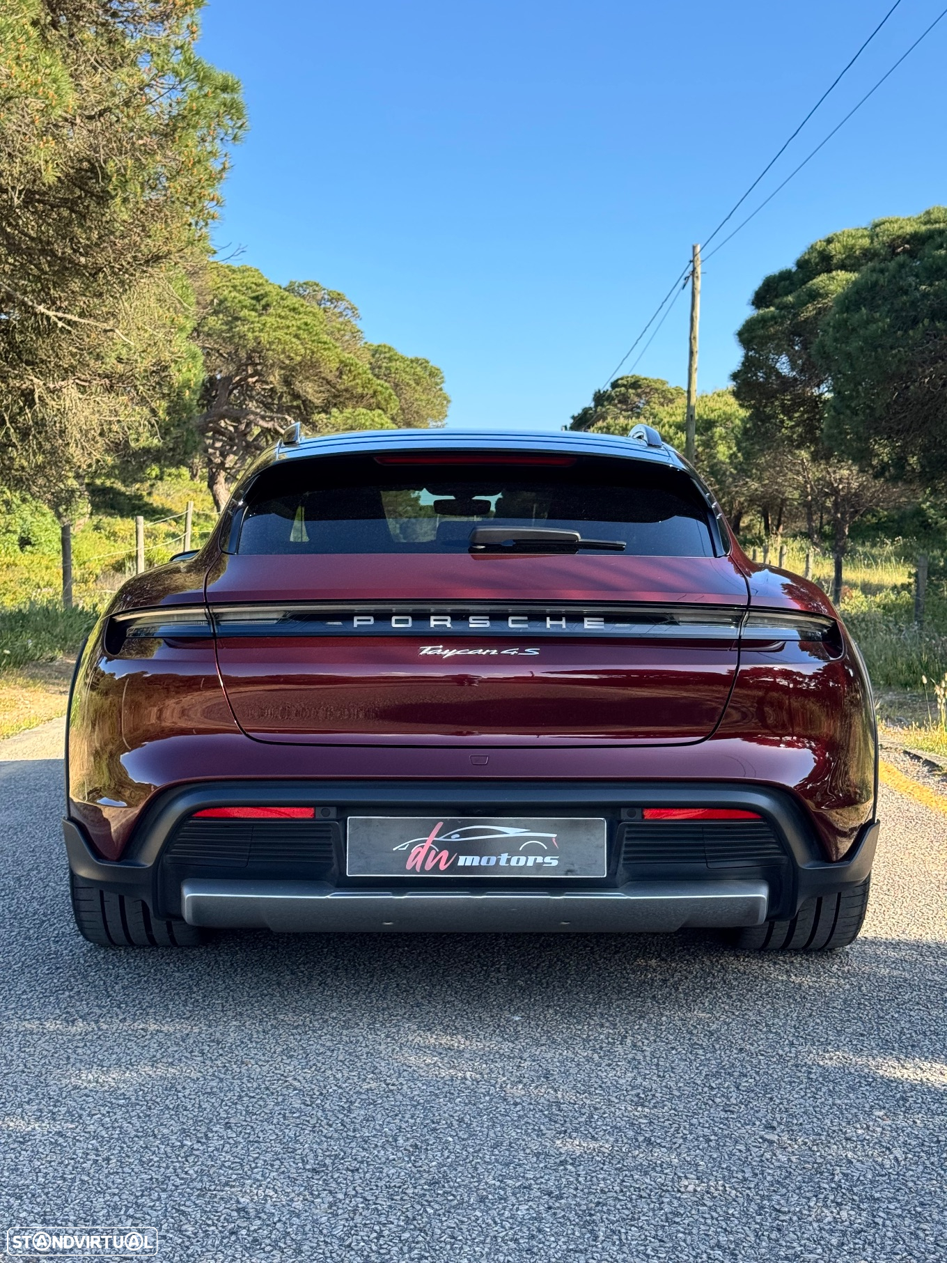 Porsche Taycan Cross Turismo 4S - 3