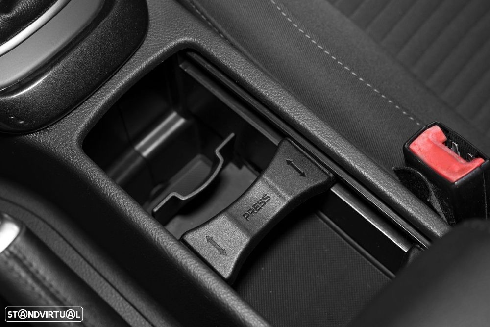 Ford Focus SW 1.5 TDCi Titanium - 24