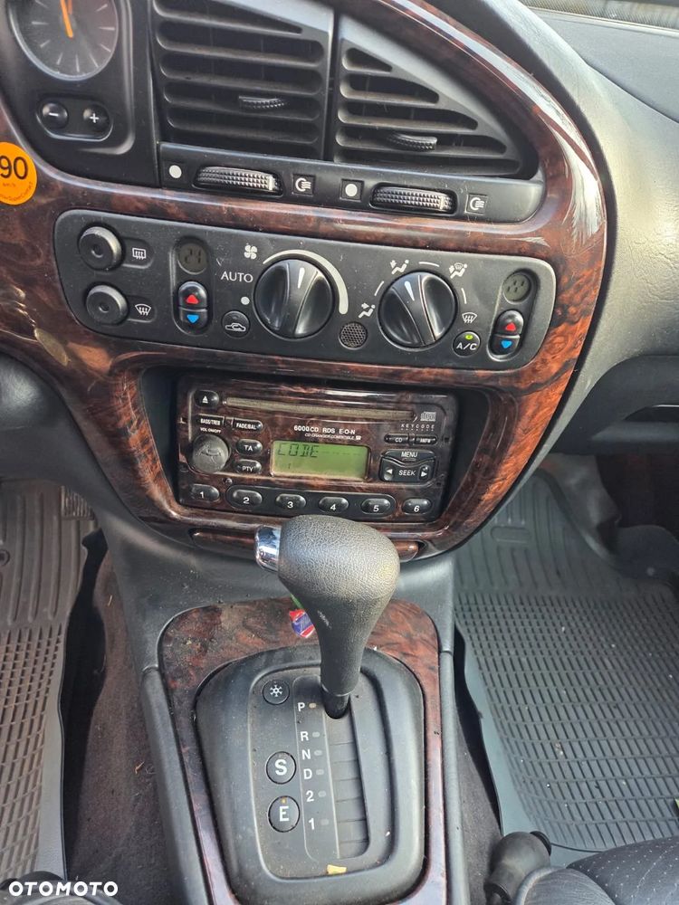 Ford Scorpio 2.9-24 Ghia - 20