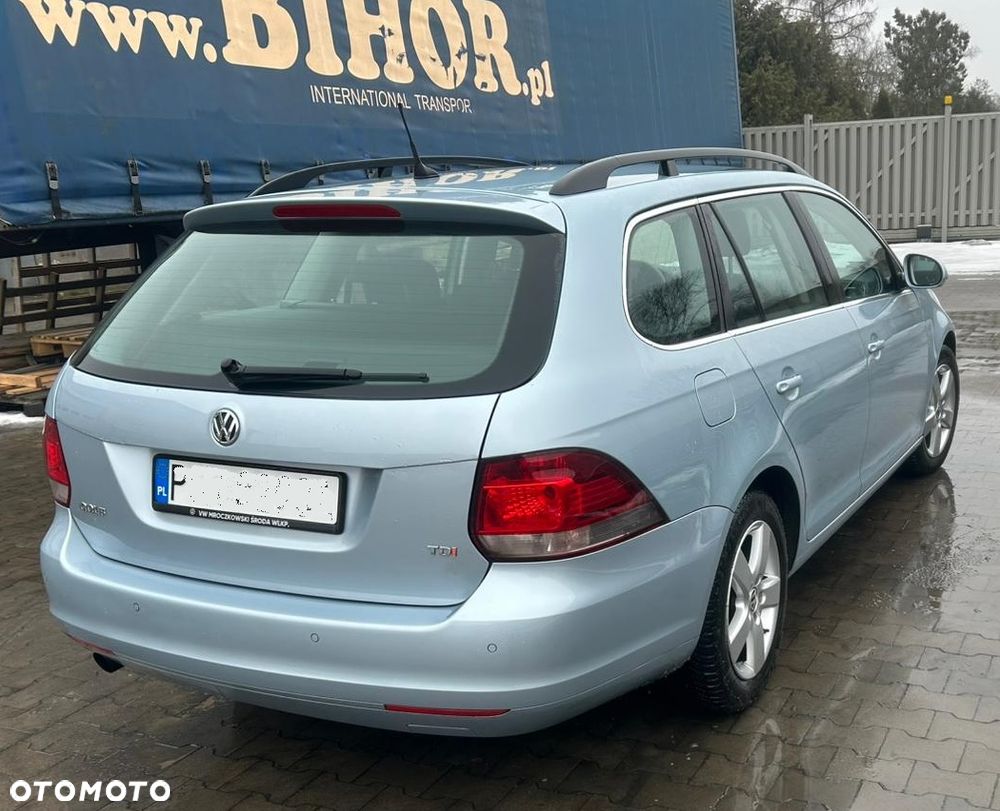 Volkswagen Golf 1.6 TDI Comfortline - 3