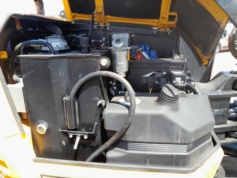 JCB 90Z-2  2022R - 17