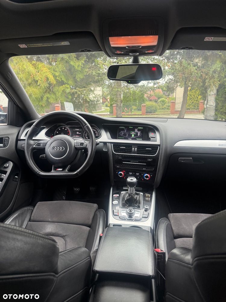 Audi A4 Limousine 2.0 TFSI Quattro Line - 23