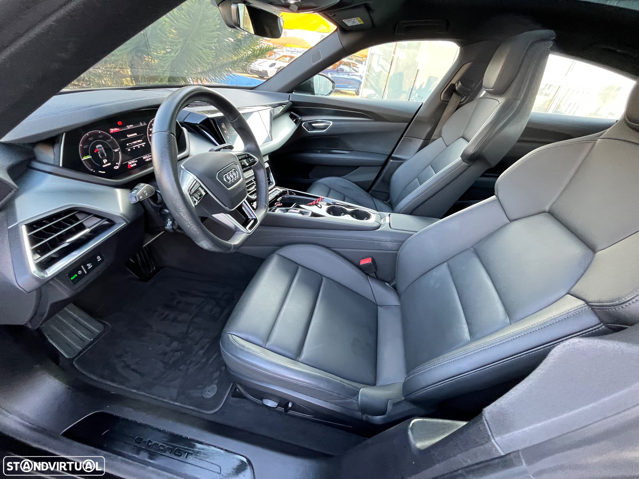 Audi e-tron GT quattro - 24