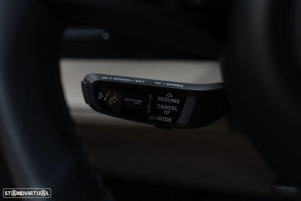 Porsche Taycan Sport Turismo 4S - 32
