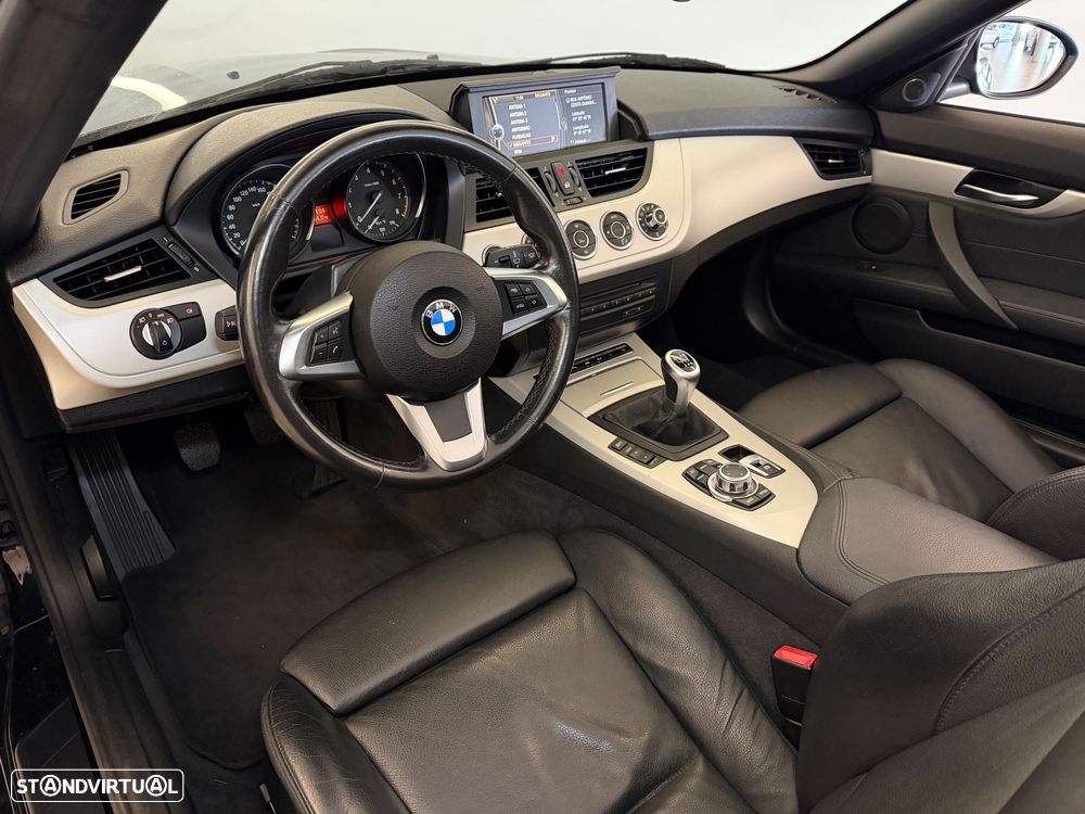 BMW Z4 sDrive28i - 13