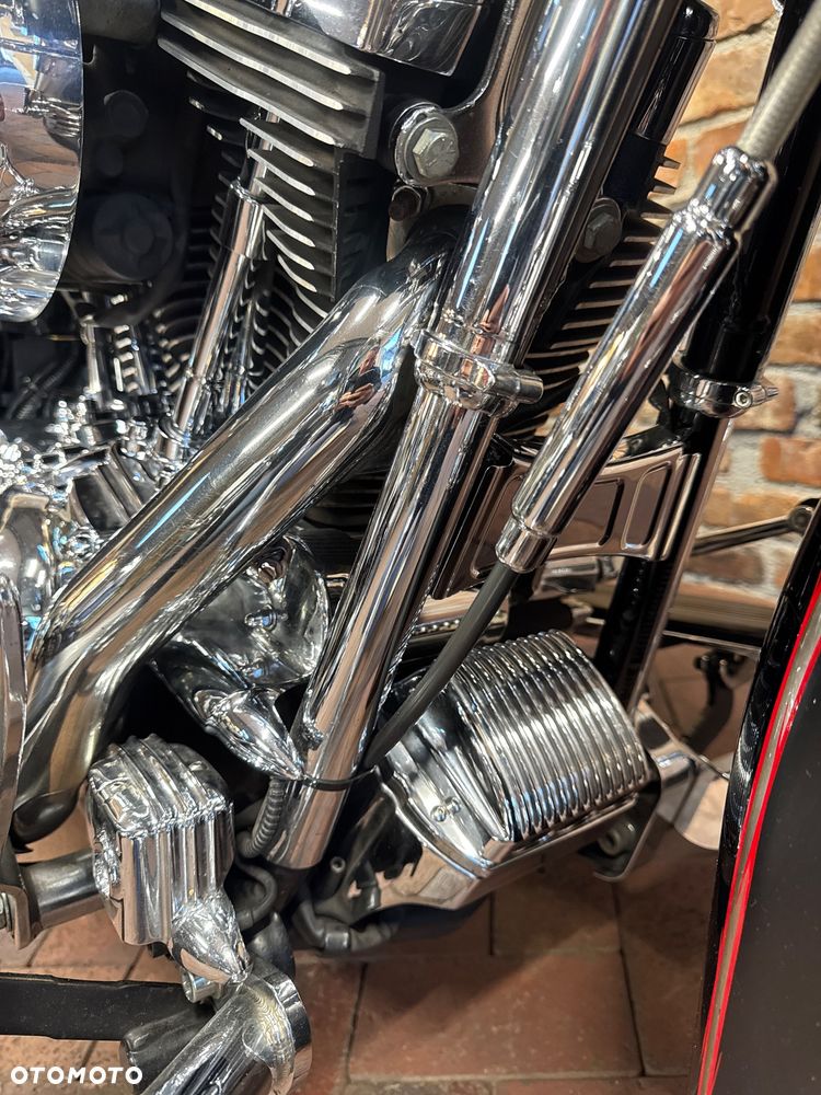 Harley-Davidson Touring Street Glide - 21