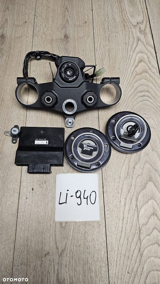 Yamaha Tenere 700 Moduł ECU BEH-8591A-01 Kluczyk Korek Półka Zamek Klucz - 1