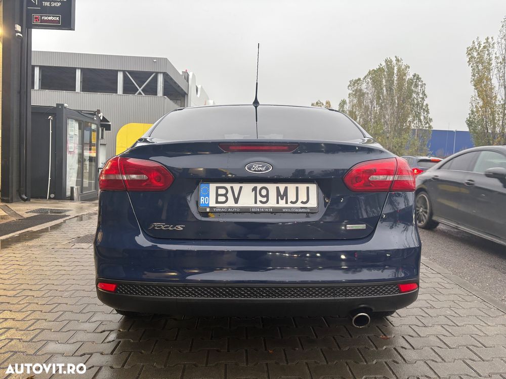 Ford Focus 1.5 Ecoboost Titanium - 5
