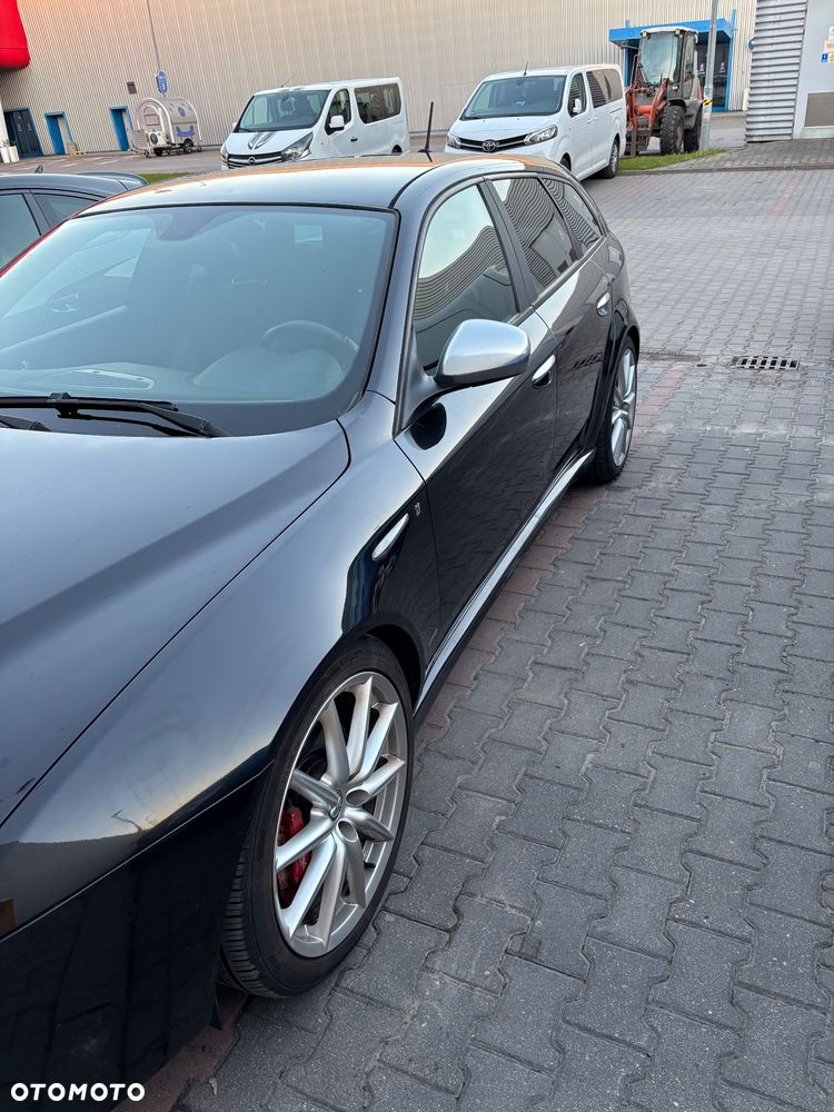 Alfa Romeo 159 2.4JTDM ti - 12