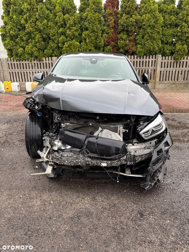 BMW Seria 1 - 1