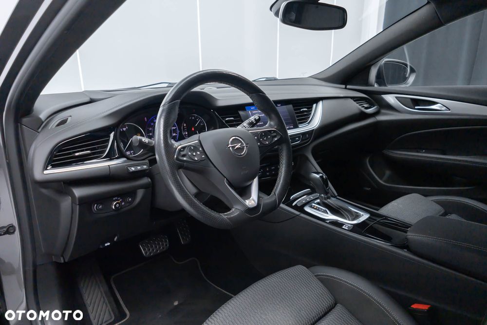 Opel Insignia 2.0 CDTI Business Elegance S&S - 32