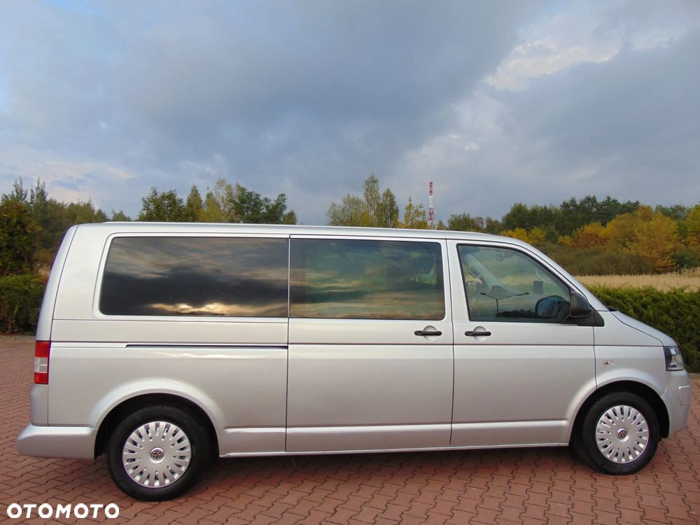Volkswagen Transporter T5 TDI L2H1 - 19
