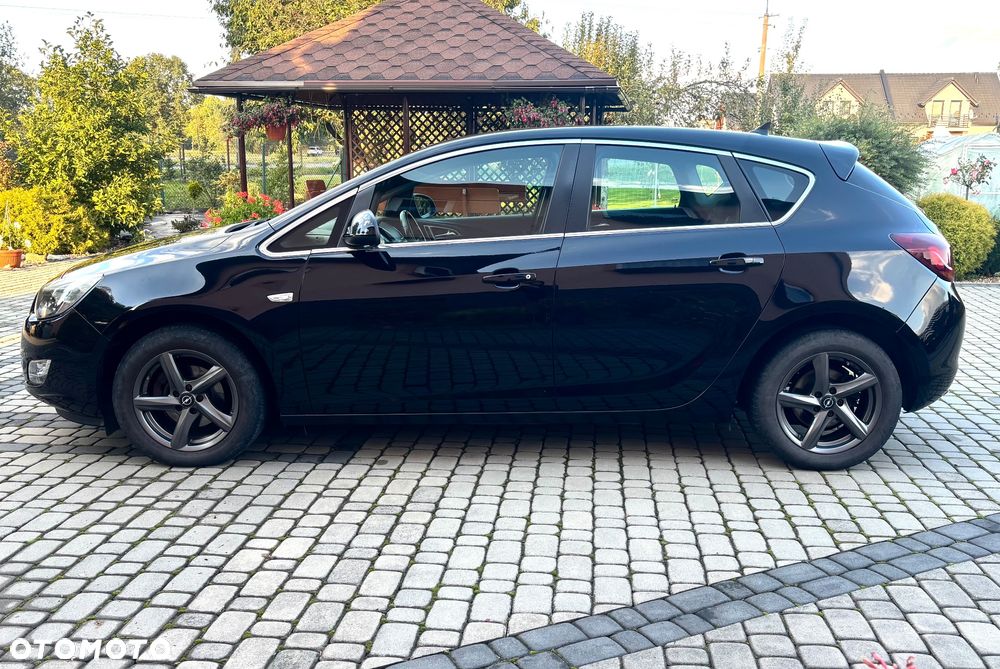 Opel Astra - 13