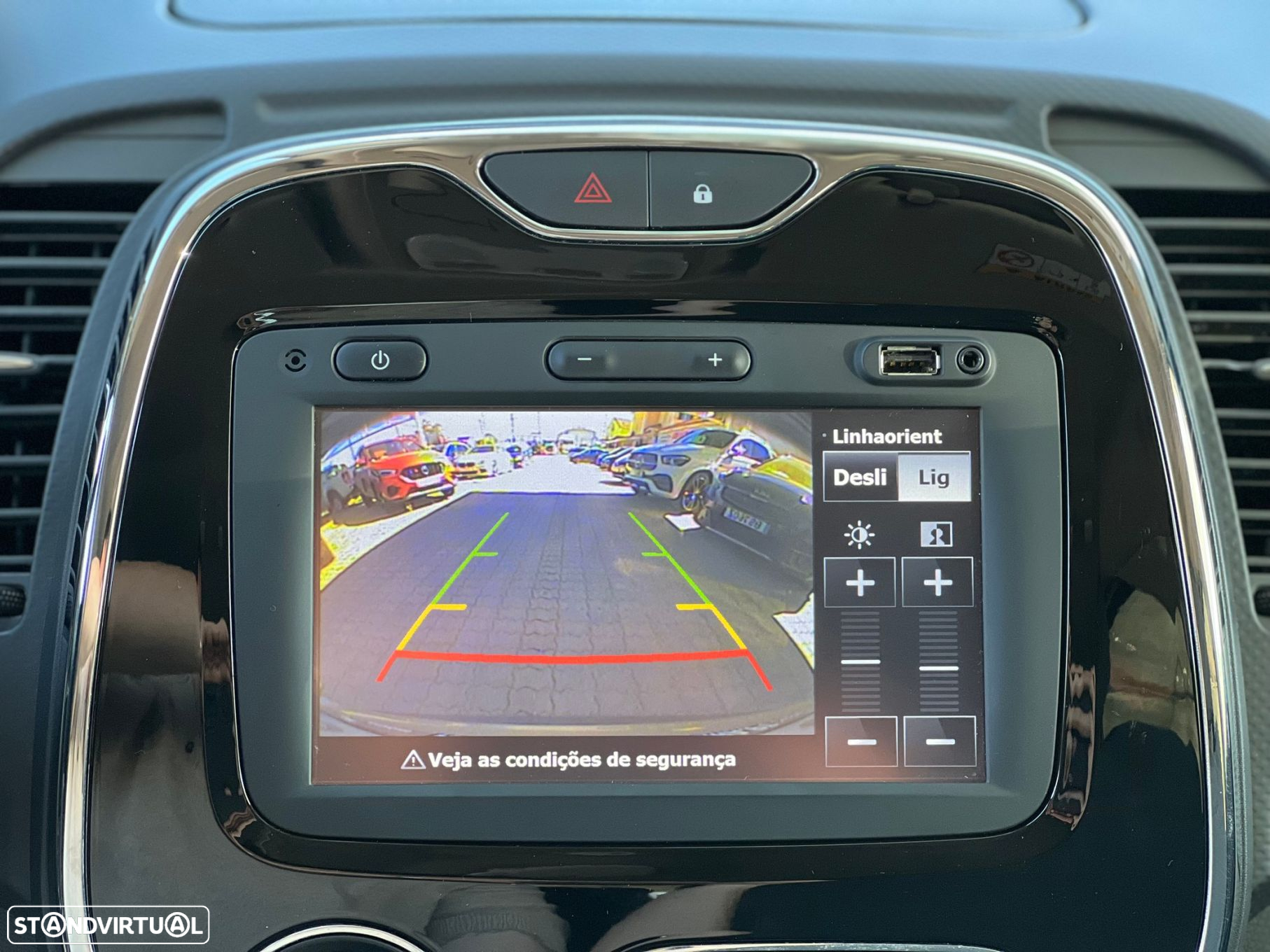 Renault Captur 1.5 dCi Exclusive - 11