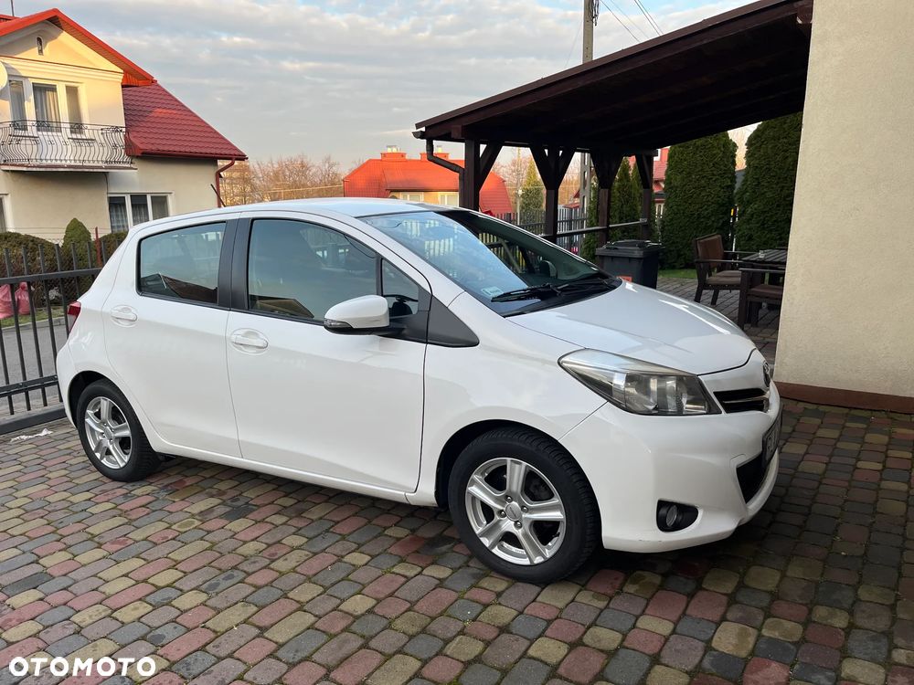 Toyota Yaris 1.0 Sol - 1
