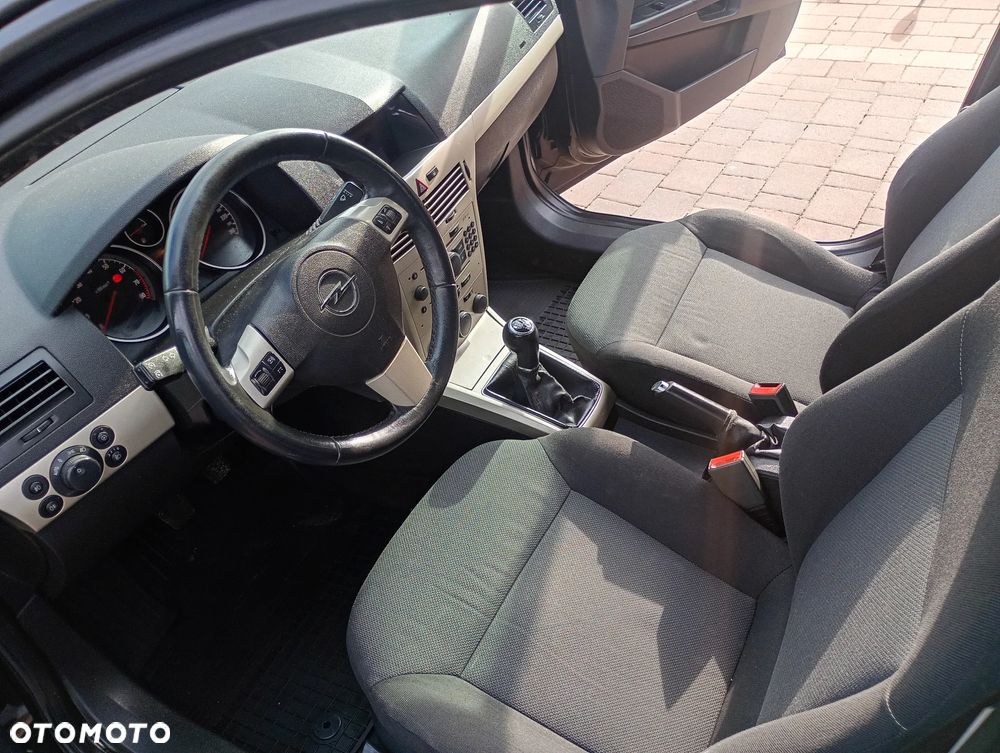 Opel Astra 1.6 - 7