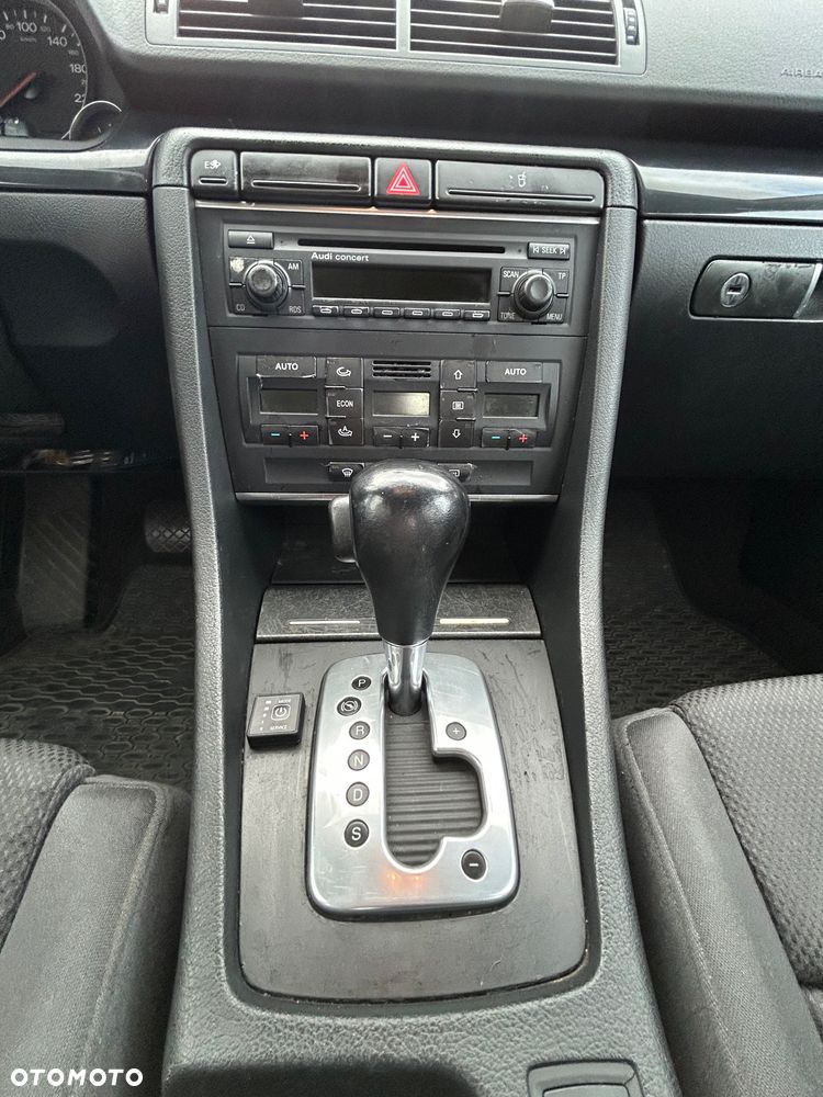Audi A4 Avant 1.8 T multitronic - 13