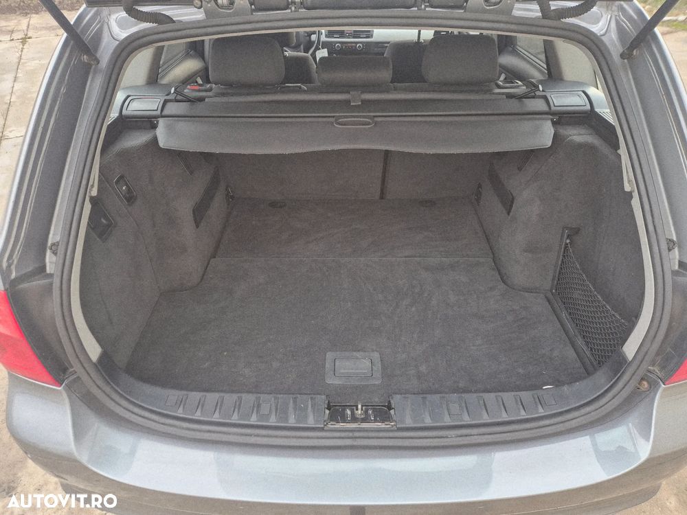 BMW Seria 3 320d - 10