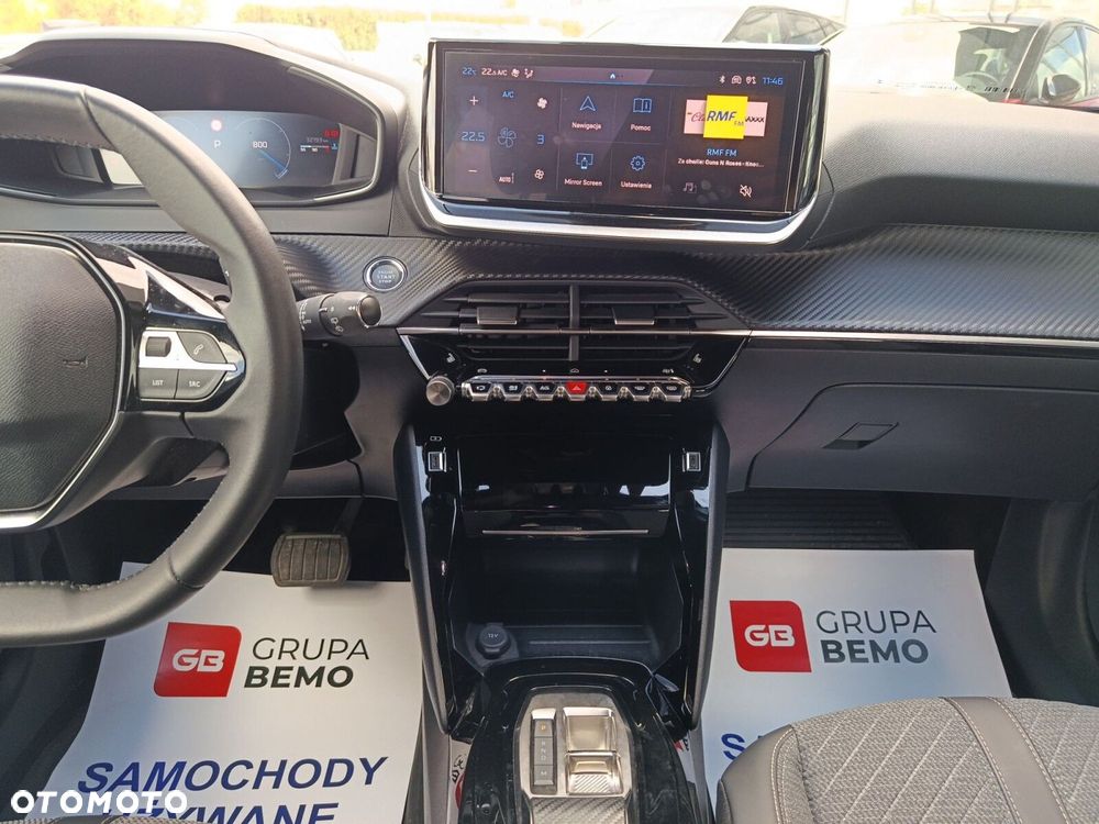 Peugeot 2008 1.2 PureTech Allure S&S EAT8 - 18