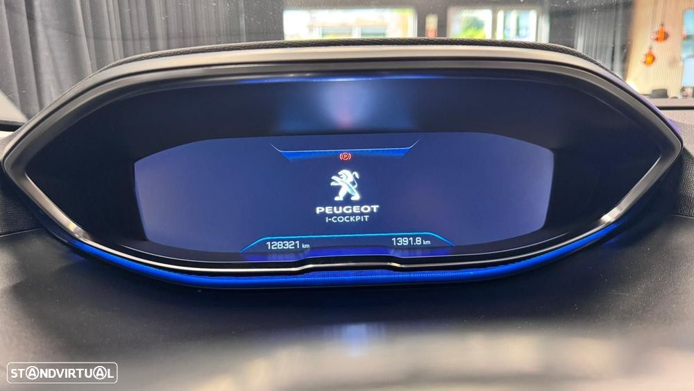 Peugeot 5008 1.2 PureTech Allure Pack EAT8 - 10