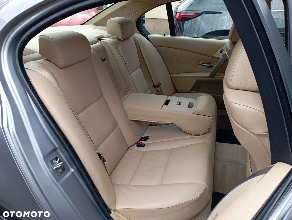 BMW Seria 5 - 10