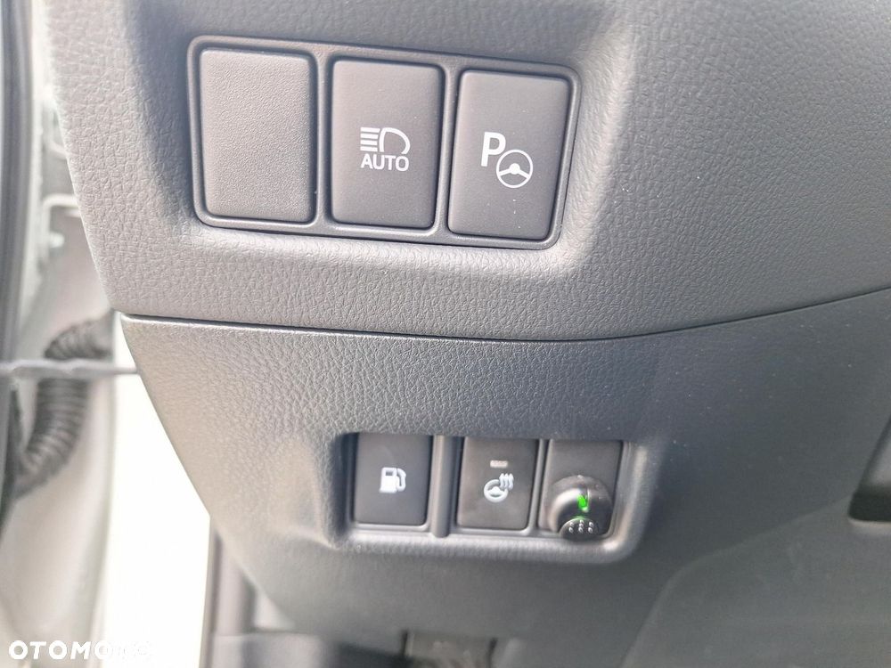 Toyota C-HR 2.0 Hybrid GR Sport - 22