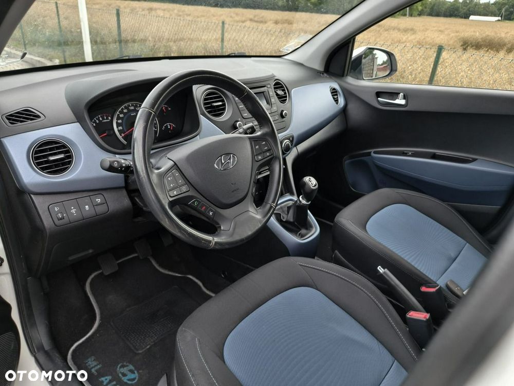Hyundai i10 - 10