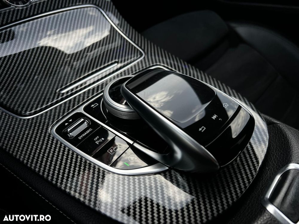 Mercedes-Benz E - 22