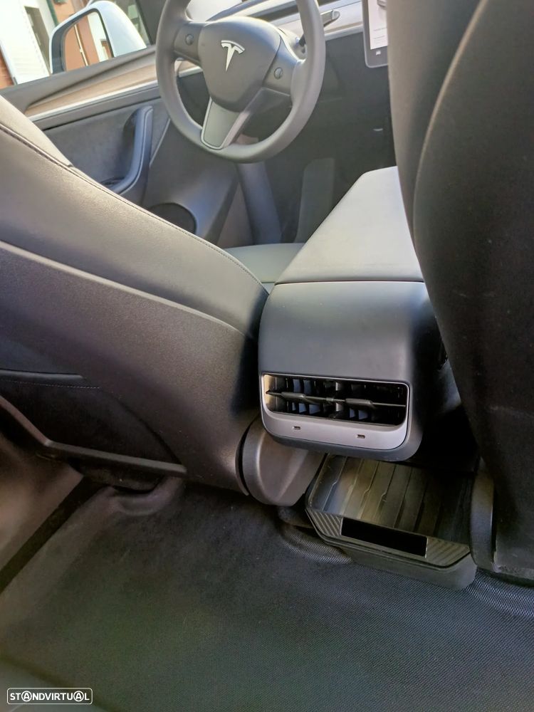 Tesla Model Y Long Range Tração Integral - 25