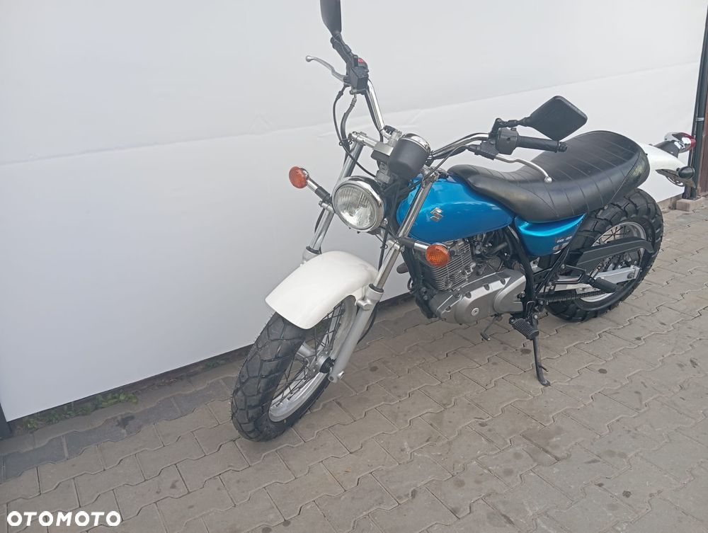 Suzuki RV - 3
